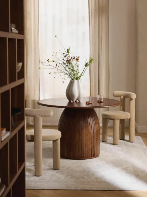 Ronde eettafel Nelly met groefstructuur, in verschillende formaten