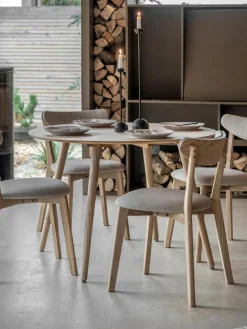 Ronde eikenhouten eettafel Hatfield, Ø 110 cm