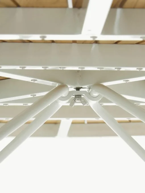 Ronde tuintafel Ellen met teakhouten tafelblad, in verschillende formaten