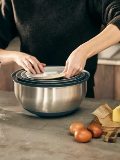Schalen Nest met deksels, set van 4