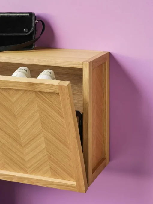 Schoenenkast Herringbone van hout met visgraatpatroon