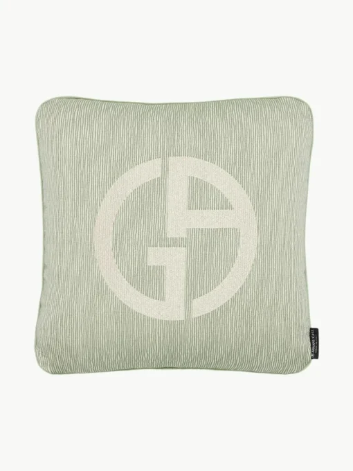 Sierkussen Janette met Giorgio Armani-logo