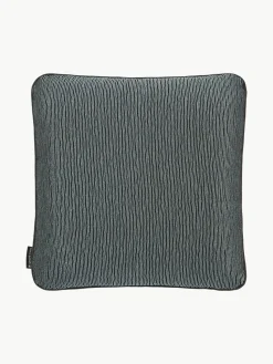 Sierkussen Janette met Giorgio Armani-logo