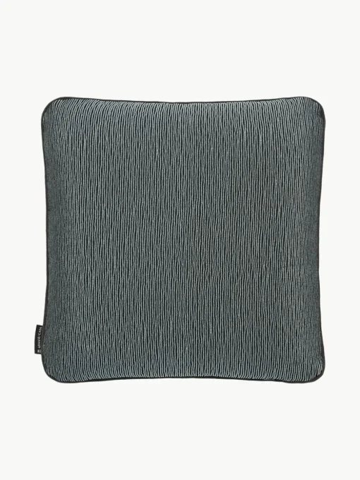 Sierkussen Janette met Giorgio Armani-logo