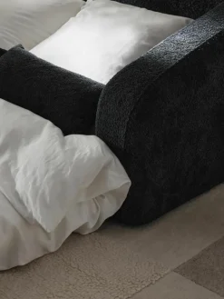 Slaapbank Eliot (2-zits) uit teddy-bouclé