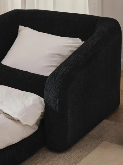 Slaapfauteuil Eliot uit teddy-bouclé