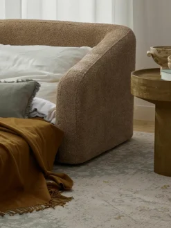Slaapfauteuil Eliot uit teddy-bouclé