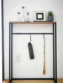 Smalle wandtafel Tower