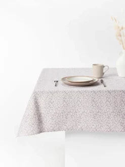 Tafelkleed Liberte met bloemmotief