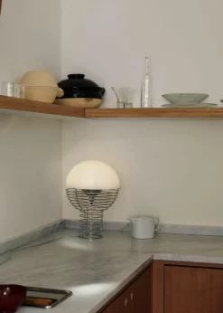 Tafellamp Wire, design Verner Panton