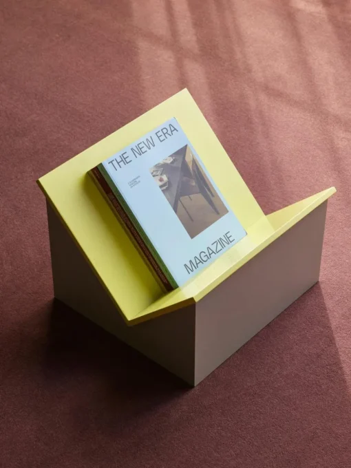 Tijdschriftenhouder Tick van essenhout