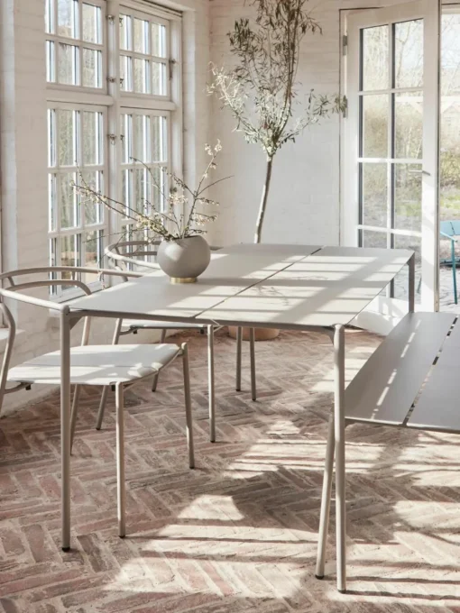 Tuintafel Novo van metaal