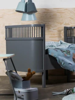 Uitschuifbaar babybedje Baby & Junior van berkenhout, 70 x 110/150 cm