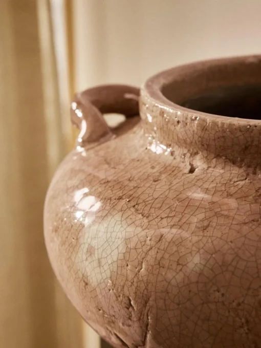 Vaas Veda van terracotta, H 16 cm