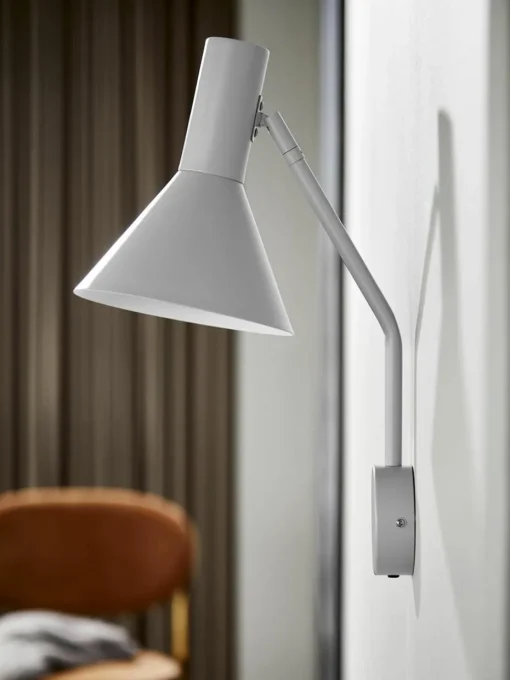 Verstelbare design wandlamp Lyss
