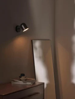 Verstelbare wandlamp Almo