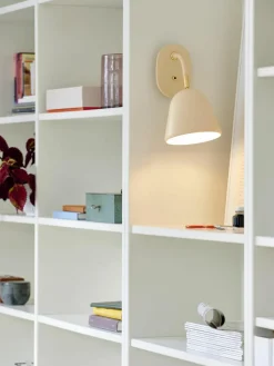 Verstelbare wandlamp Mala met stekker