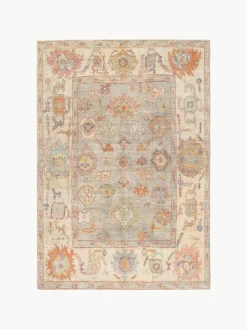 Vloerkleed Mara met ornament patroon
