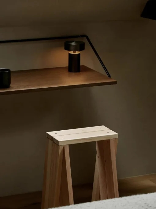 Wandbureau Rail van hout en metaal