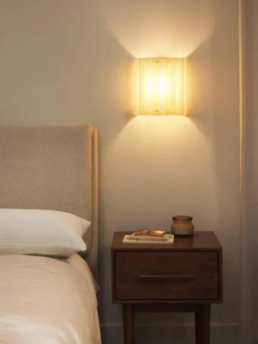 Wandlamp Lucina van linnen