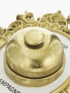 Wandobject Bell Press voor champagne