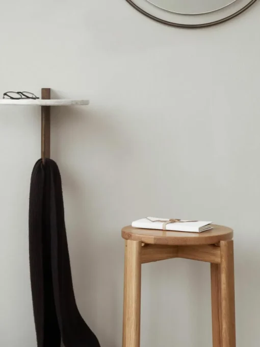 Wandrek Corbel met marmeren tafelblad