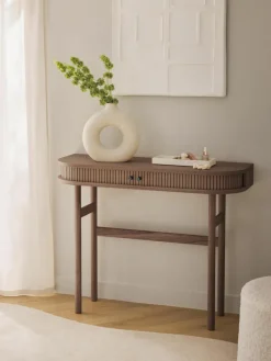 Wandtafel Calary met geribde voorzijde