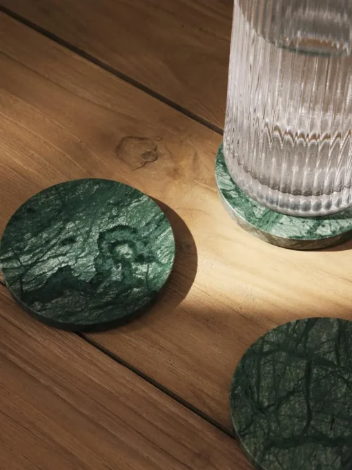 Waterkaraf Minna met groefreliëf en goudkleurige rand, 1.1 L