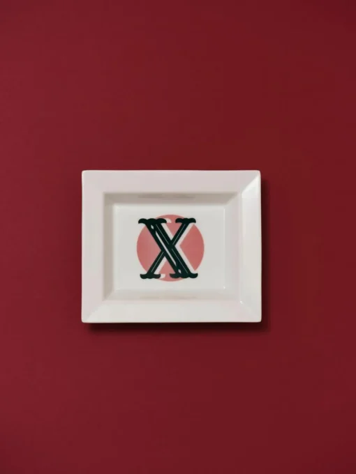 Westwing Collection x MEISSEN, handgemaakte vide-poche initialen met decoratie