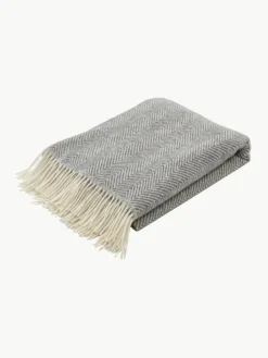 Wollen plaid Tirol met visgraatpatroon en franjes