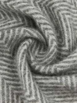 Wollen plaid Tirol met visgraatpatroon en franjes