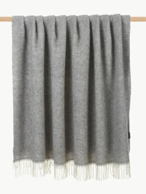 Wollen plaid Tirol met visgraatpatroon en franjes