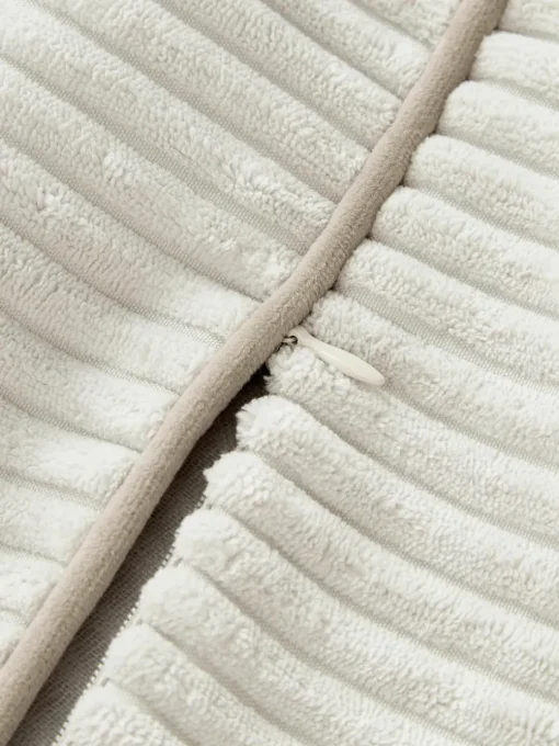 XL kussen Kylen van corduroy
