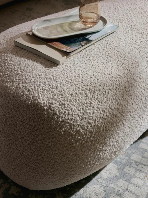 XL poef Alba van teddy bouclé
