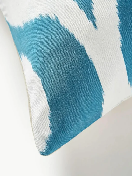 Zijden kussenhoes Silky met abstract patroon