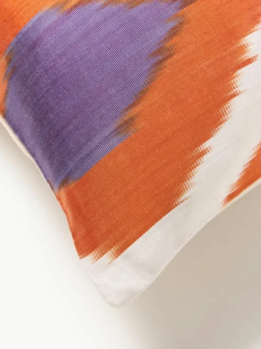 Zijden kussenhoes Silky met abstract patroon