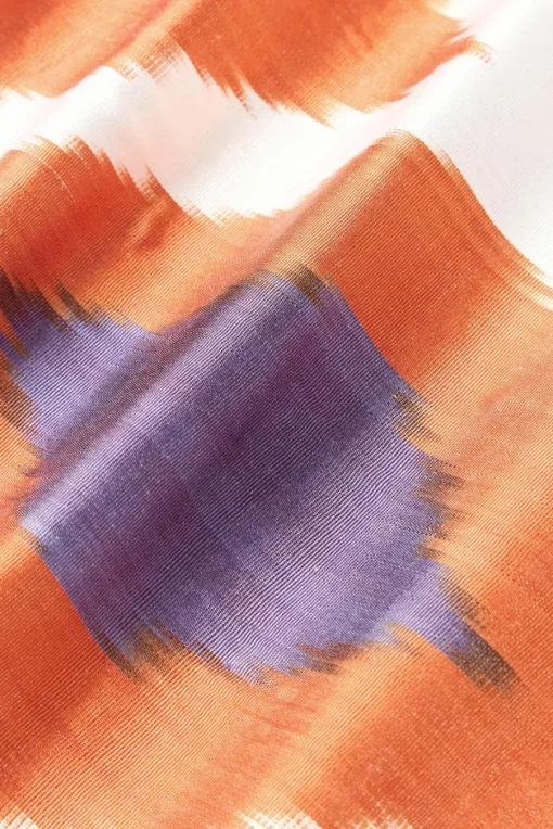 Zijden kussenhoes Silky met abstract patroon