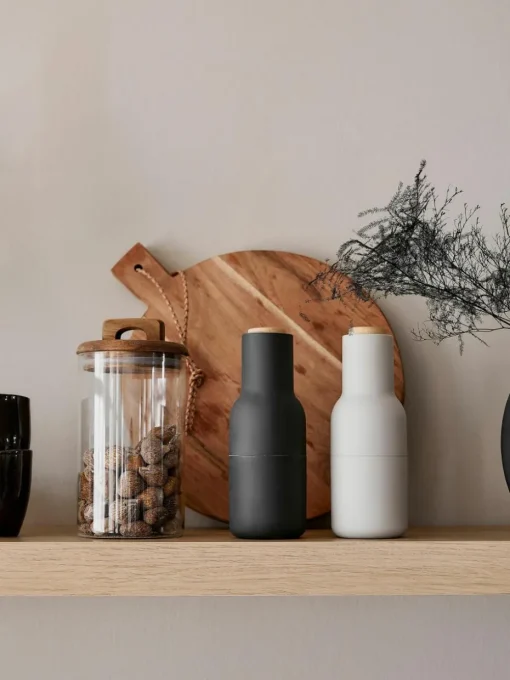 Zout & pepermolen Bottle Grinder met beukenhouten deksel, set van 2