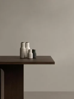 Zout- en pepermolen Bottle Grinder met walnootdeksel, set van 2