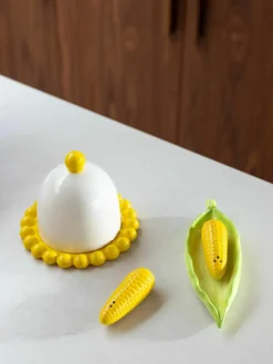 Zout- en peperstrooier Corn van dolomiet, set van 3